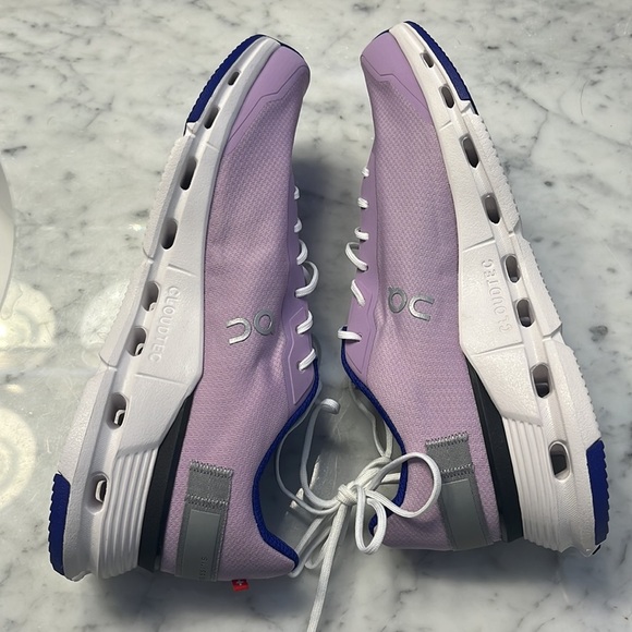 On Running Cloudnova Form Size 9 NEW - Picture 7 of 13